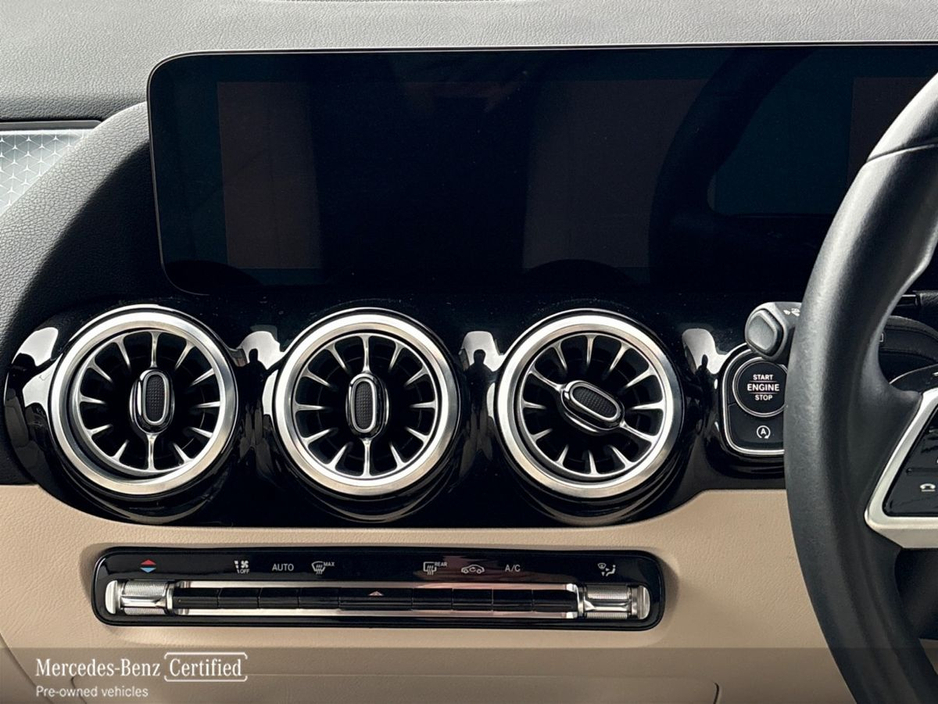 2024 Mercedes-Benz GLA Class GLA 200 d A/T Progressive *memory seats* €46,900