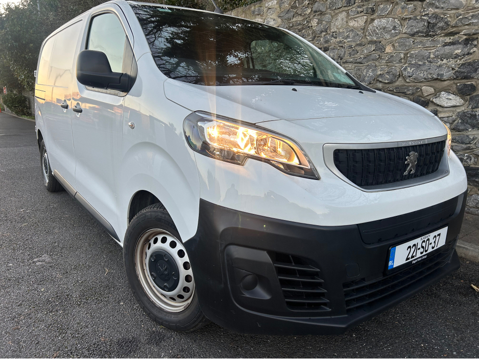 2022 Peugeot Expert EACTIVE STANDARD 100KW 50KWH 4 €14,950