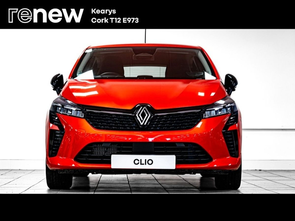 2025 Renault Clio - image 8