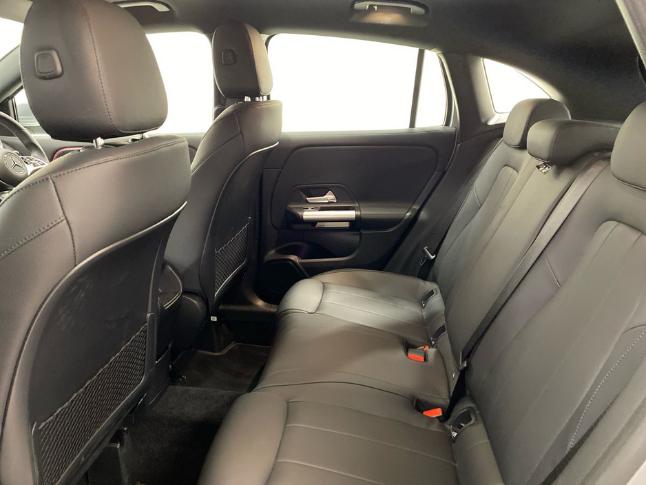 2025 Mercedes-Benz GLA Class - image 4