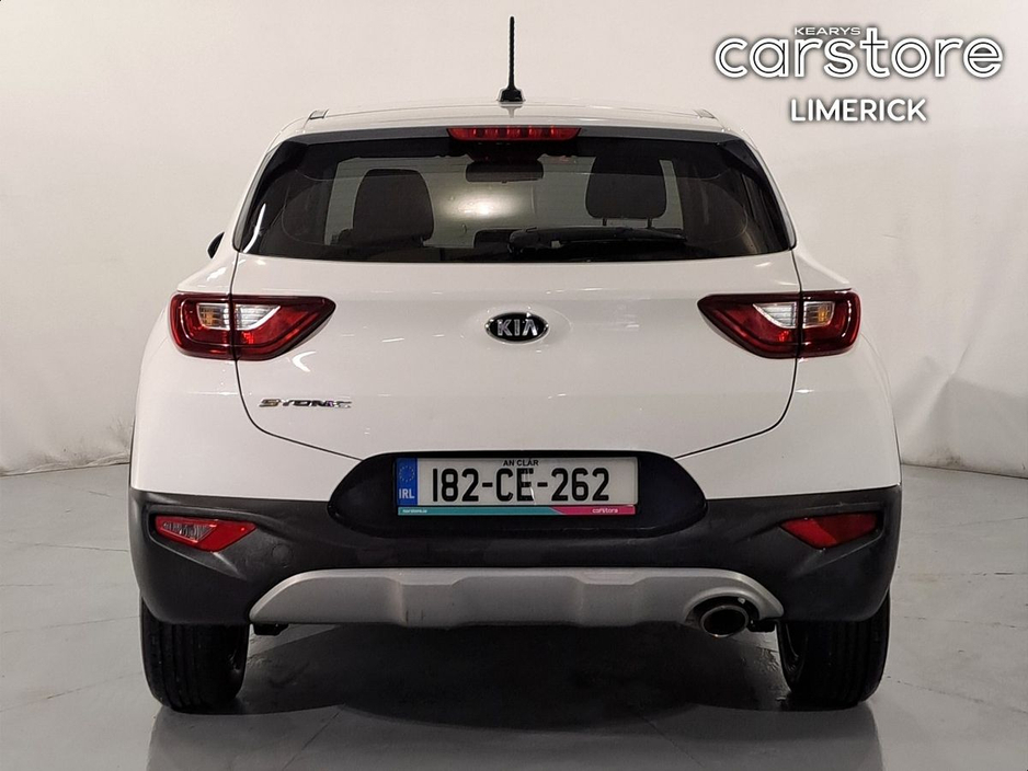 2018 Kia Stonic - image 4