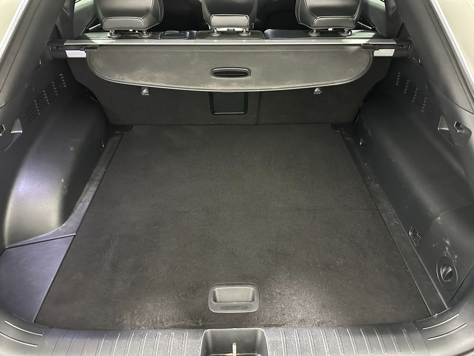 2022 Kia EV6 - image 28