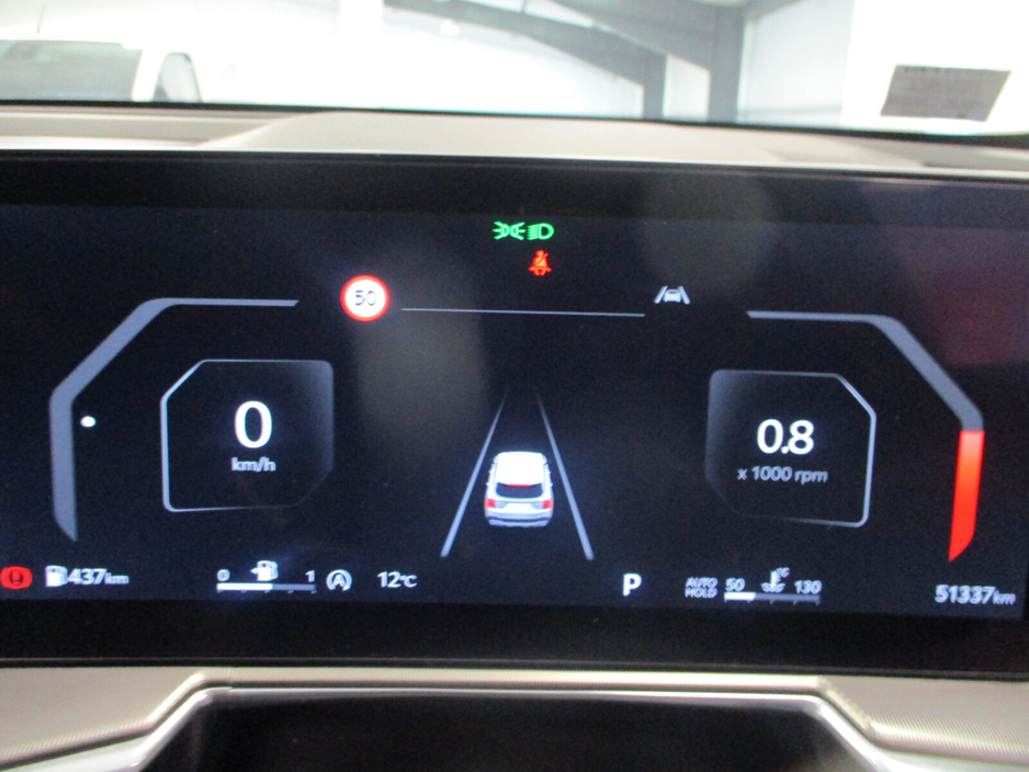 2025 Kia Sorento - image 24