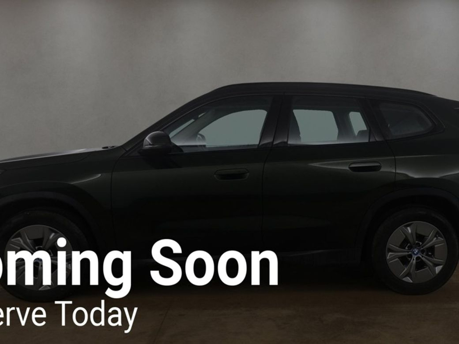 2024 BMW iX1 SPORT E-DRIVE 20 MODEL - INDIVIDUAL SAN REMO GREEN COLOUR - PANORAMIC SUNROOF - MASSIVE SPEC *ARRIVING NEXT WEEK - ENQUIRE WITH SALES TEAM* €36,900