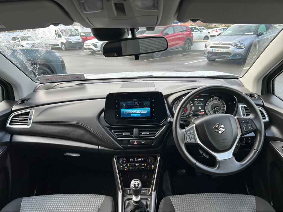 2025 Suzuki SX4 S-Cross 1.4 BOOSTERJET MIL €29,950