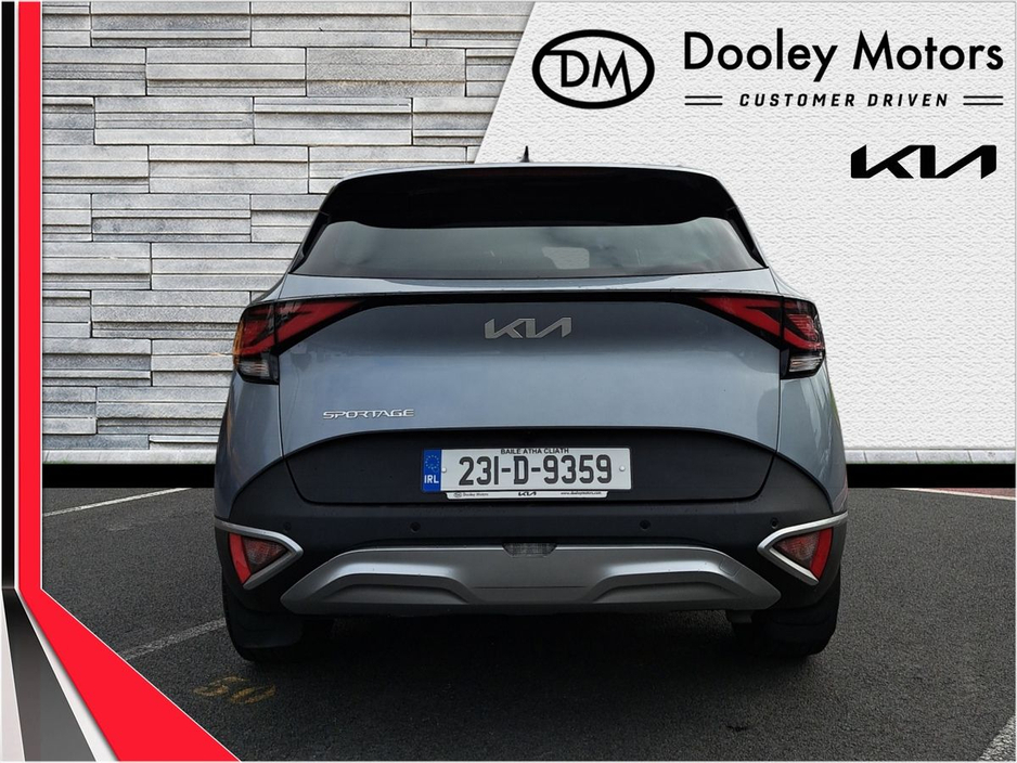 2023 Kia Sportage - image 6