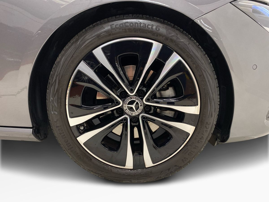 2024 Mercedes-Benz CLA Class - image 7