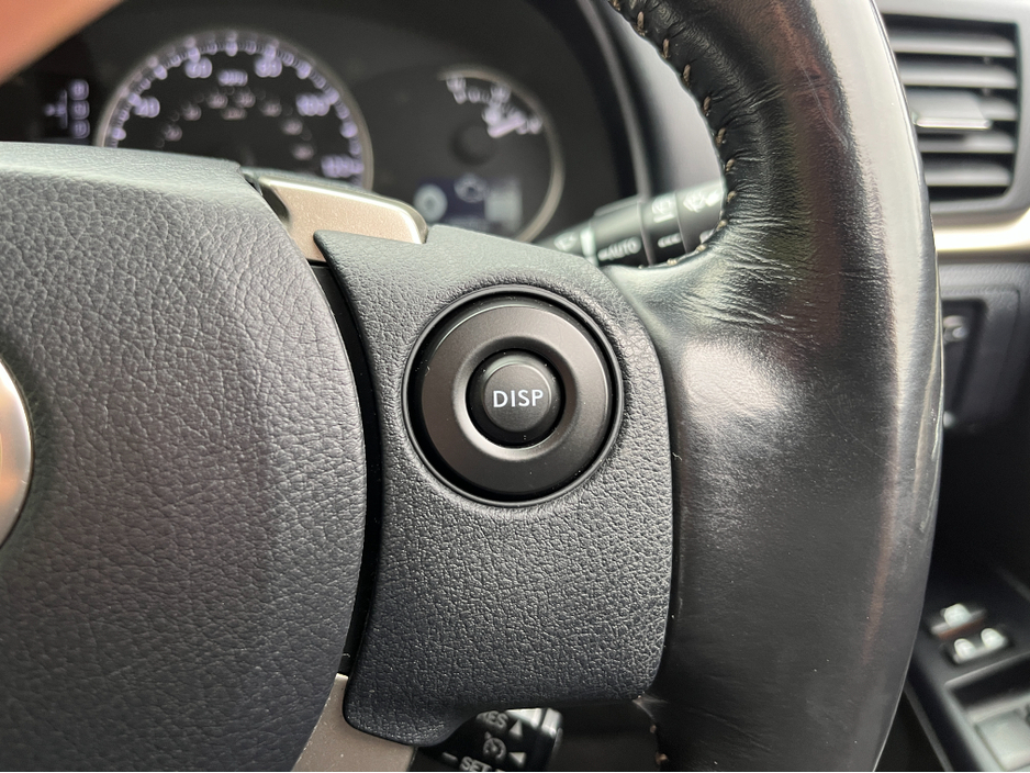 2017 Lexus CT 200 h SPORT AUTOMATIC 1.8 PETROL //SAT NAV//REVERSE CAMERA//HALF LEATHER SEATS//