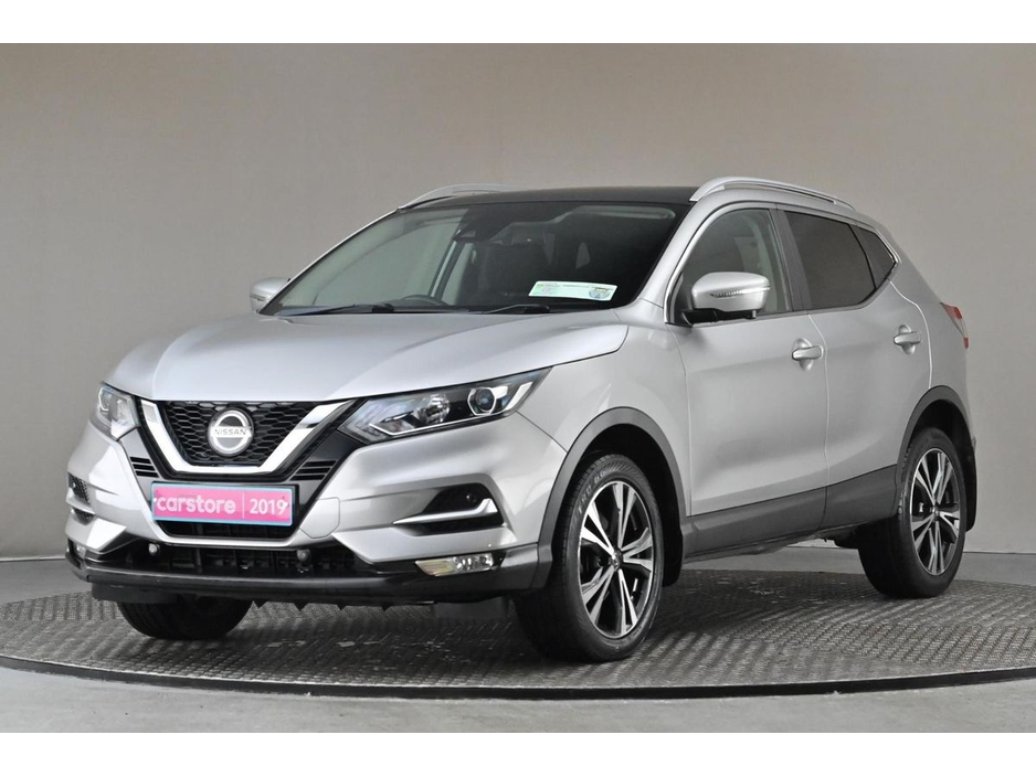 2019 Nissan Qashqai - image 3