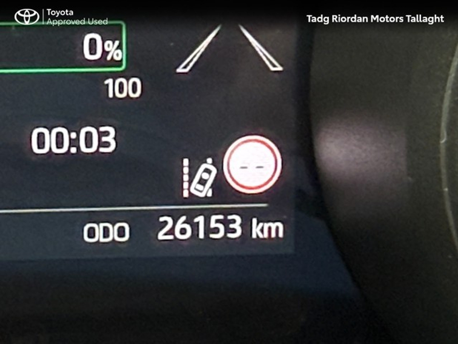 2022 Toyota Yaris - image 12