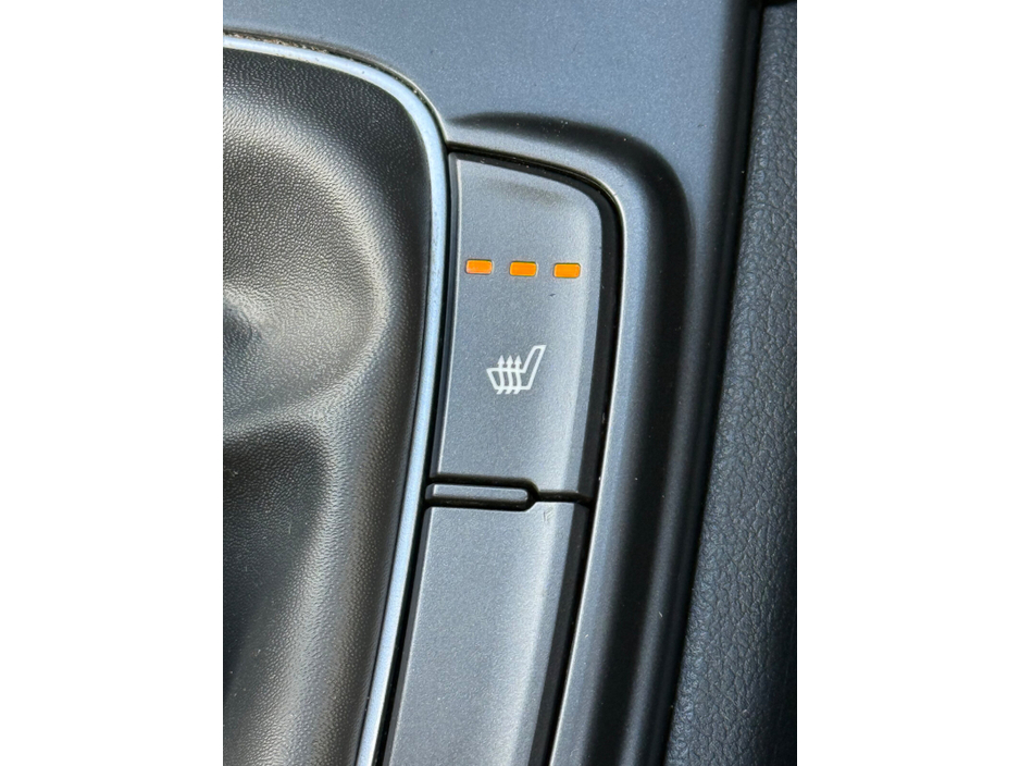 2020 Hyundai Kona - image 17