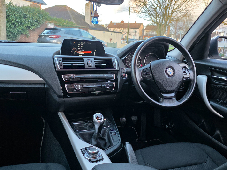 2015 BMW 1 Series - image 22