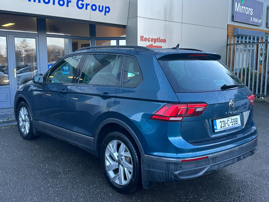2023 Volkswagen Tiguan 2.0 TDI 122HP Life €34,895