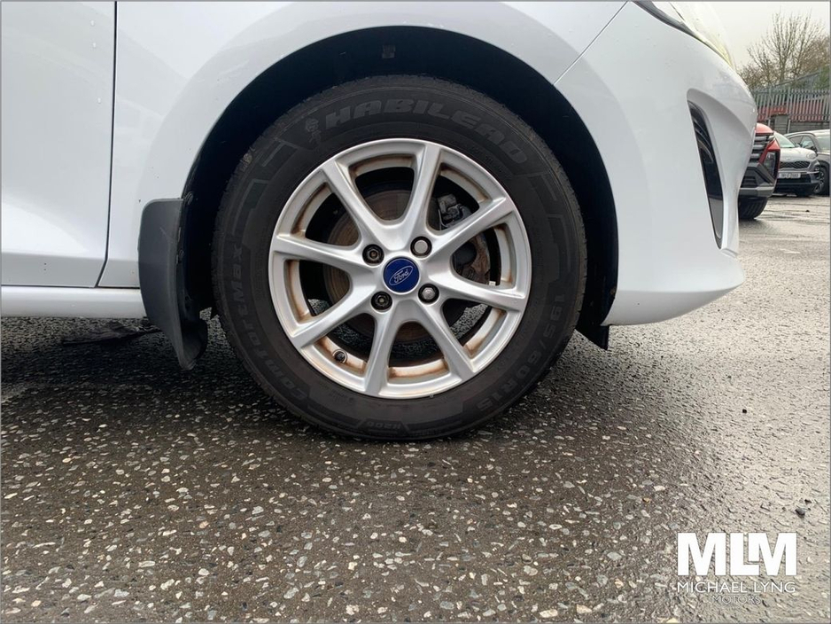 2018 Ford Fiesta Titanium 1.1 85PS 5M 4DR €13,450