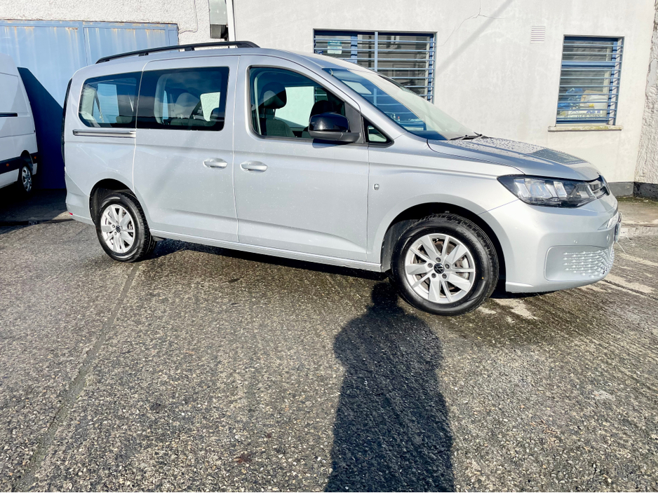 2023 Volkswagen Caddy Maxi Life LIFE 2.0TDI 122BHP A7F 5DR DSG AUTO 7 SEAT €36,950