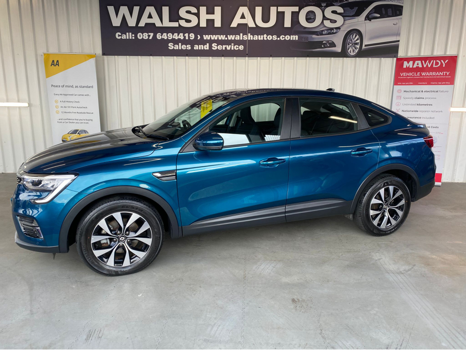 2022 Renault Arkana - image 4