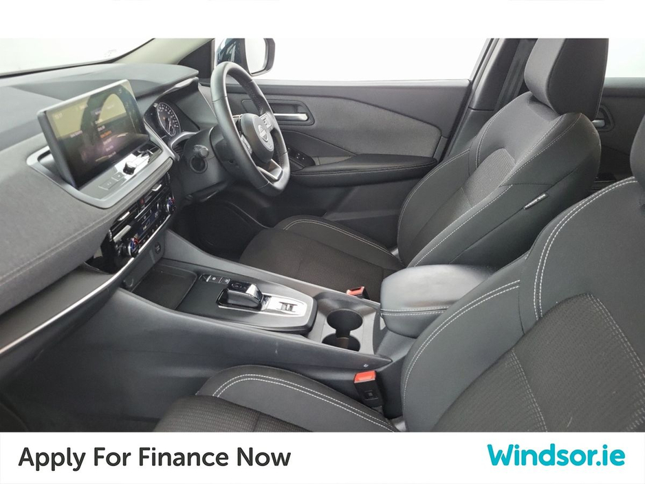 2025 Nissan Qashqai - image 4