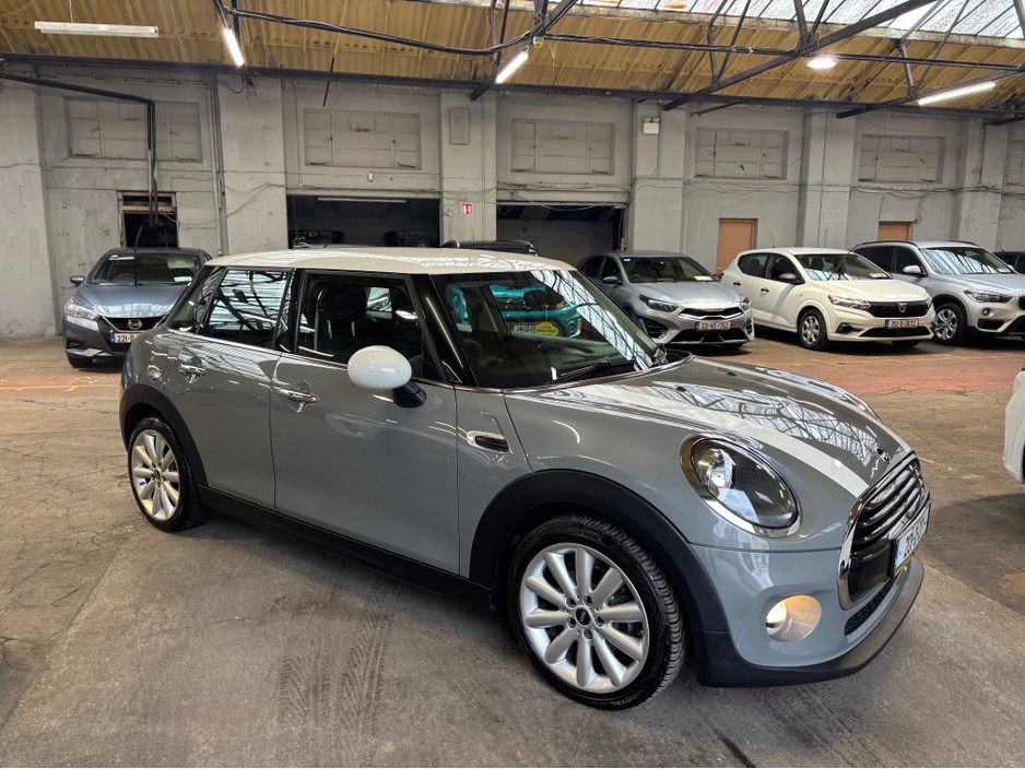 2020 MINI Hatch CLASSIC CLA5 4DR COOPER €18,750