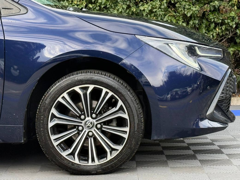 2022 Toyota Corolla SOL TOURING 1.8 HYBRID // FULL SERVICE HISTORY // ADAPTIVE CRUISE CONTROL // DIGITAL CLUSTER €24,750