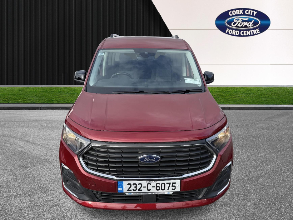 2023 Ford Tourneo TITANIUM 2.0L ECOB 122 €41,950
