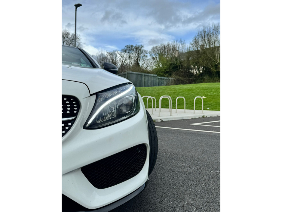 2017 Mercedes-Benz C Class - image 3