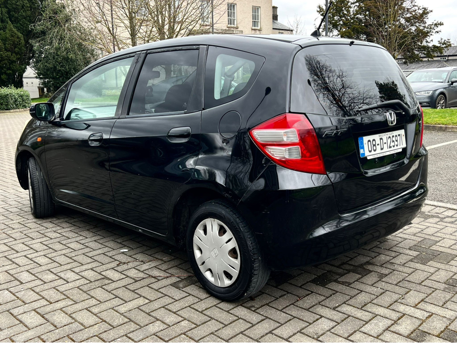 2008 Honda Jazz - image 6