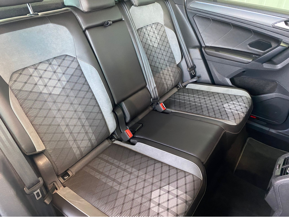 2024 Volkswagen Tiguan - image 15