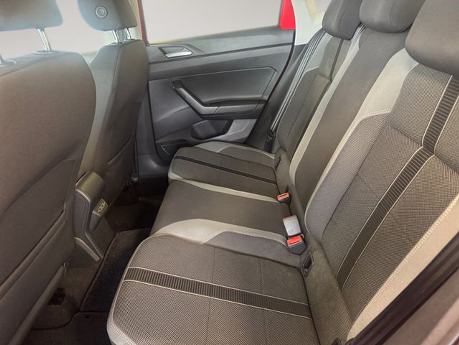 2019 Volkswagen Polo - image 16