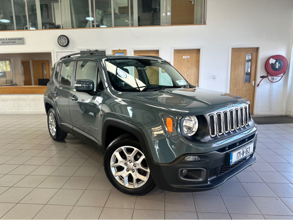 2017 Jeep Renegade - image 6