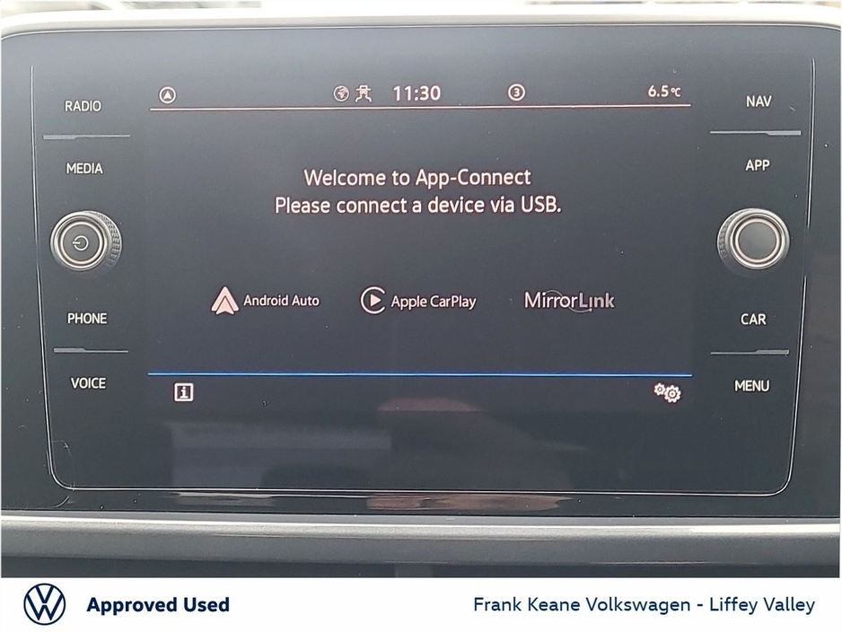 2023 Volkswagen T-Roc STYLE 1.0 TSI 110HP *ONE OWNER* *PETROL BLUE* *JOHANNESBURG ALLOYS* *REAR VIEW CAMERA* *ART VELOUR SEATS* *PCP AVAILABLE* €28,895