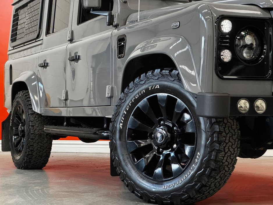 2015 Land Rover Defender TD XS UTILITY WAGON #87