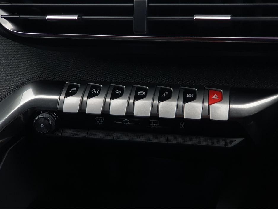 2020 Peugeot 3008 ALLURE 1.5 BLUE HDI 130BHP MANUAL NCT 02/28 FINANCE AVAILABLE @ €81 PER WEEK 2 KEYS/ HALF LEATHER SEATS/ TOUCH SCREEN MEDIA/ ANDROID AUTO/ APPLE CAR PLAY/ PARKING SENSORS/ HISTORY CHECKED €17,900