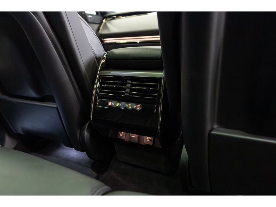 2024 Land Rover Range Rover Sport - image 15