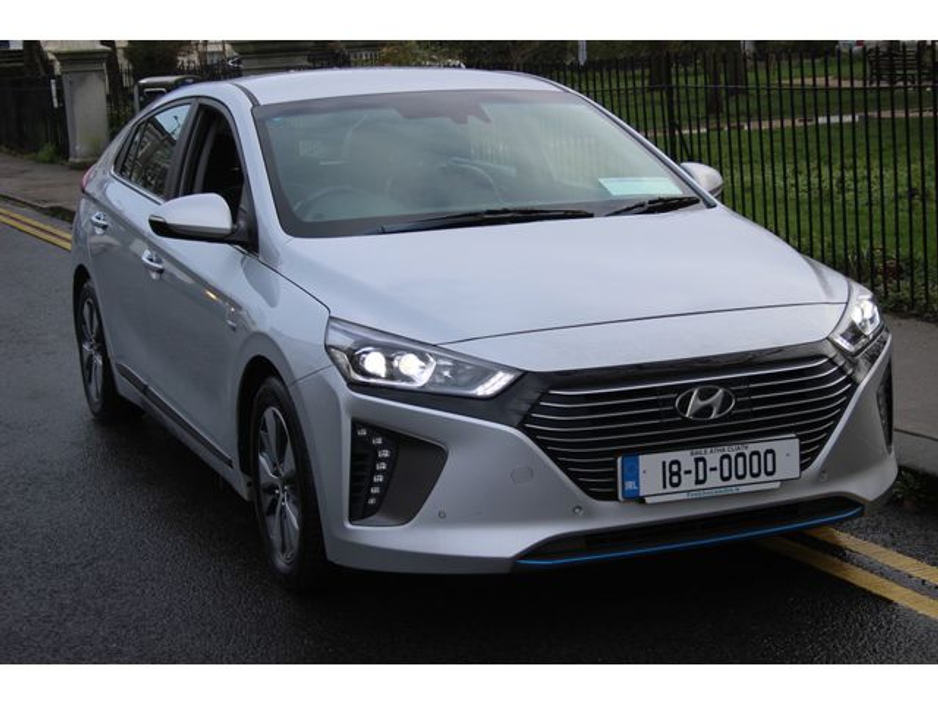 2018 Hyundai Ioniq PREMIUM SE Plug In hybrid €15,950