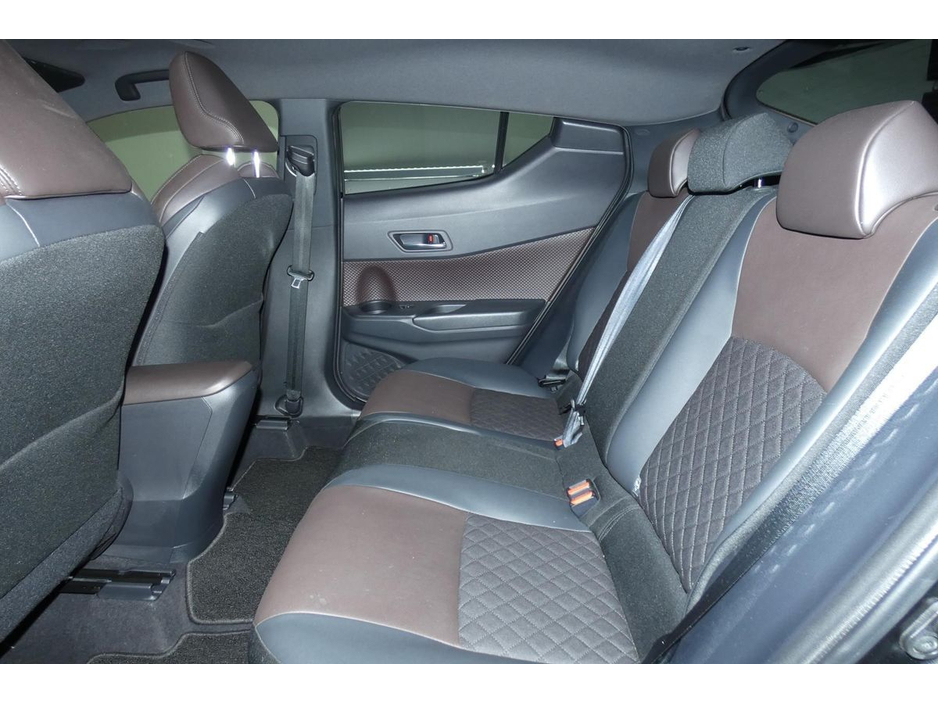 2017 Toyota C-HR 1.8 HYBRID *HALF LEATHER*9"ANDROID CAR PLAYER* €19,890