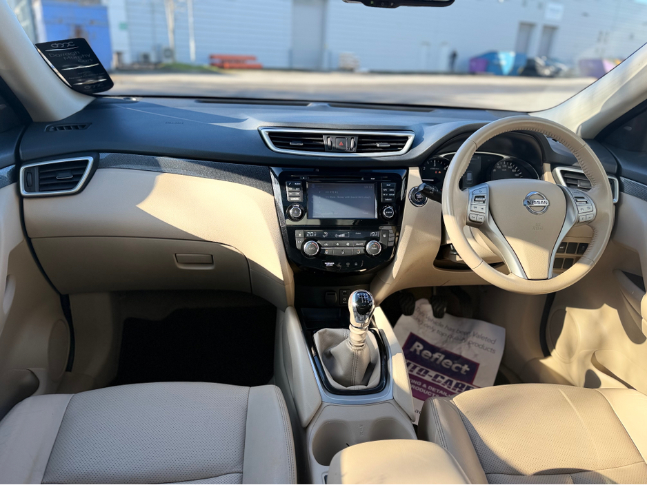 2016 Nissan X-Trail - image 12