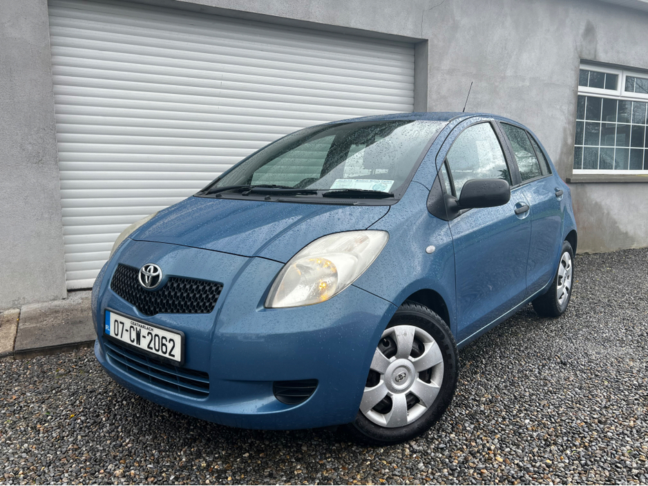 2007 Toyota Yaris - image 7