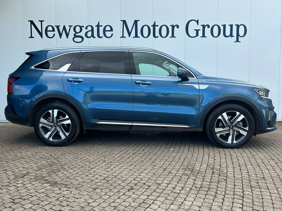 2021 Kia Sorento - image 7