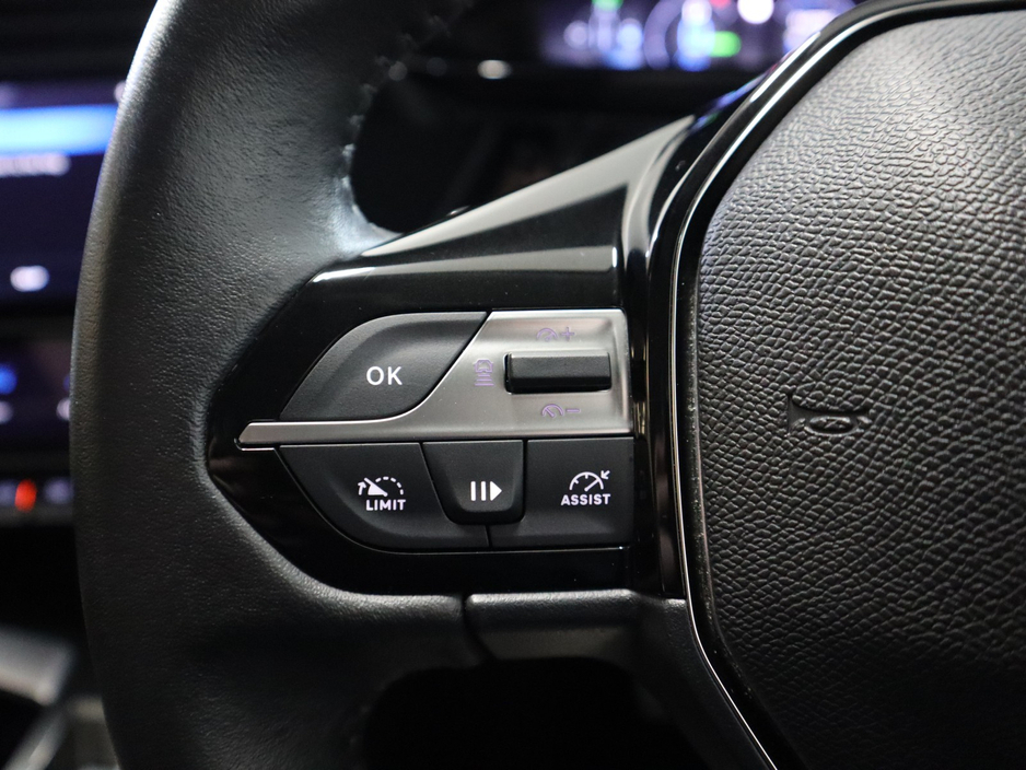 2024 Peugeot 408 *64* ALLURE S/S PHEV AUTO €29,950