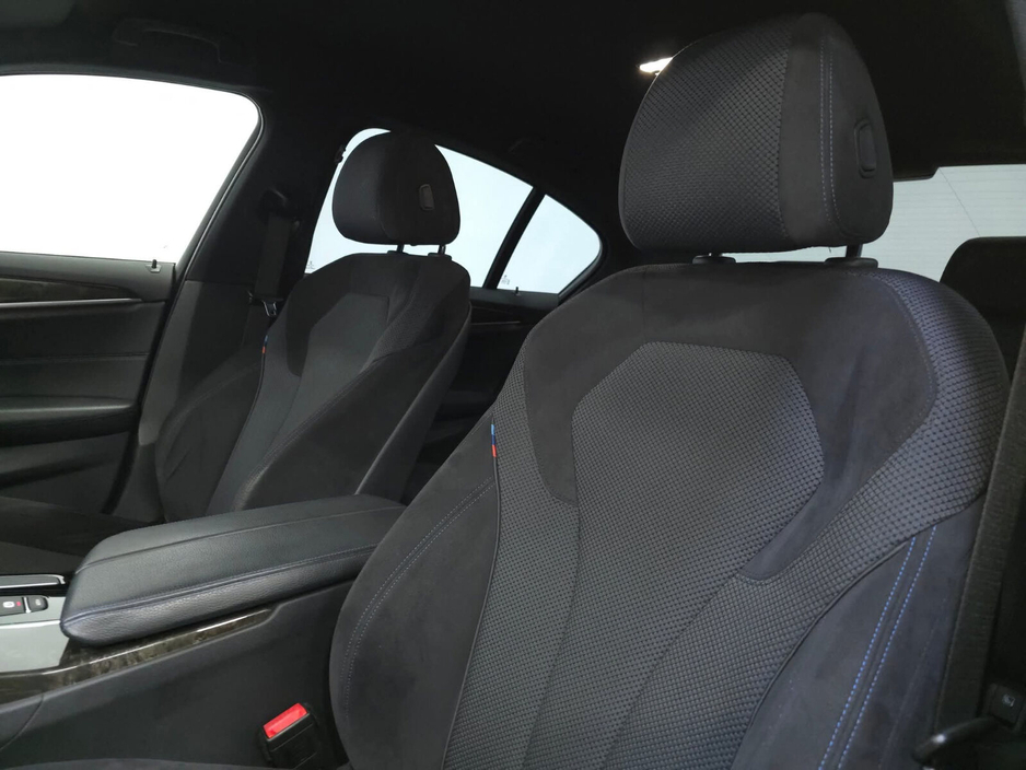 2017 BMW 5 Series 520d M Sport Auto €27,950