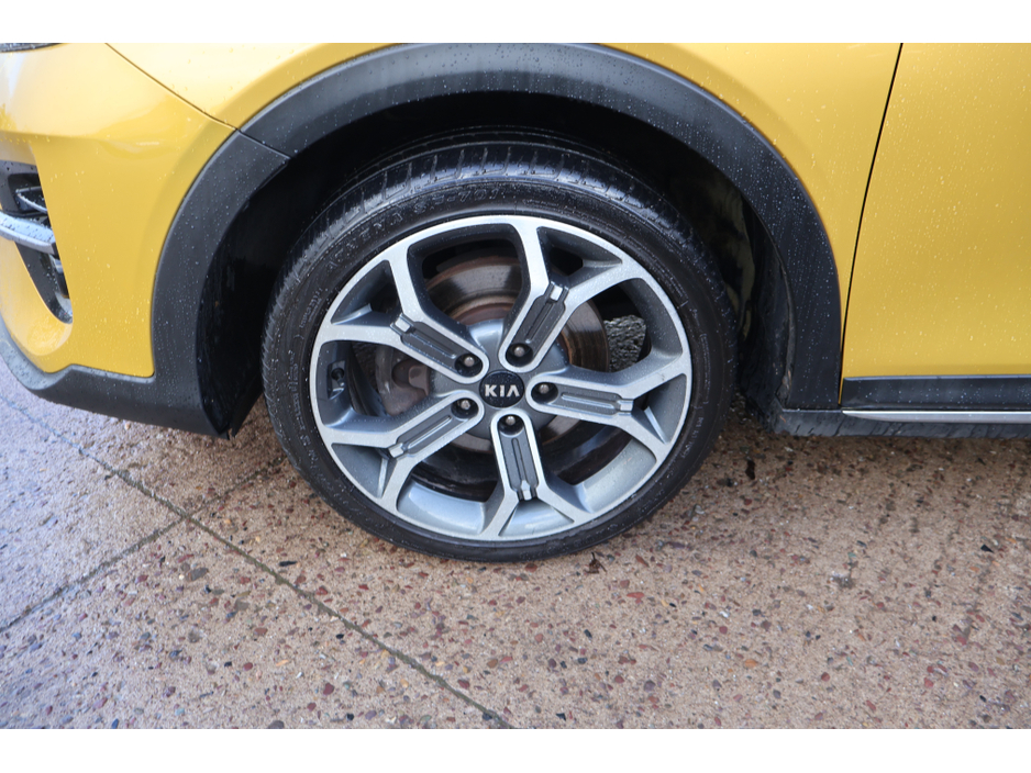 2019 Kia XCeed K4  Only 89,000Km Huge Spec! €15,495