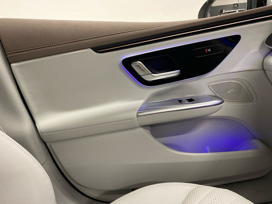 2026 Mercedes-Benz EQE - image 13