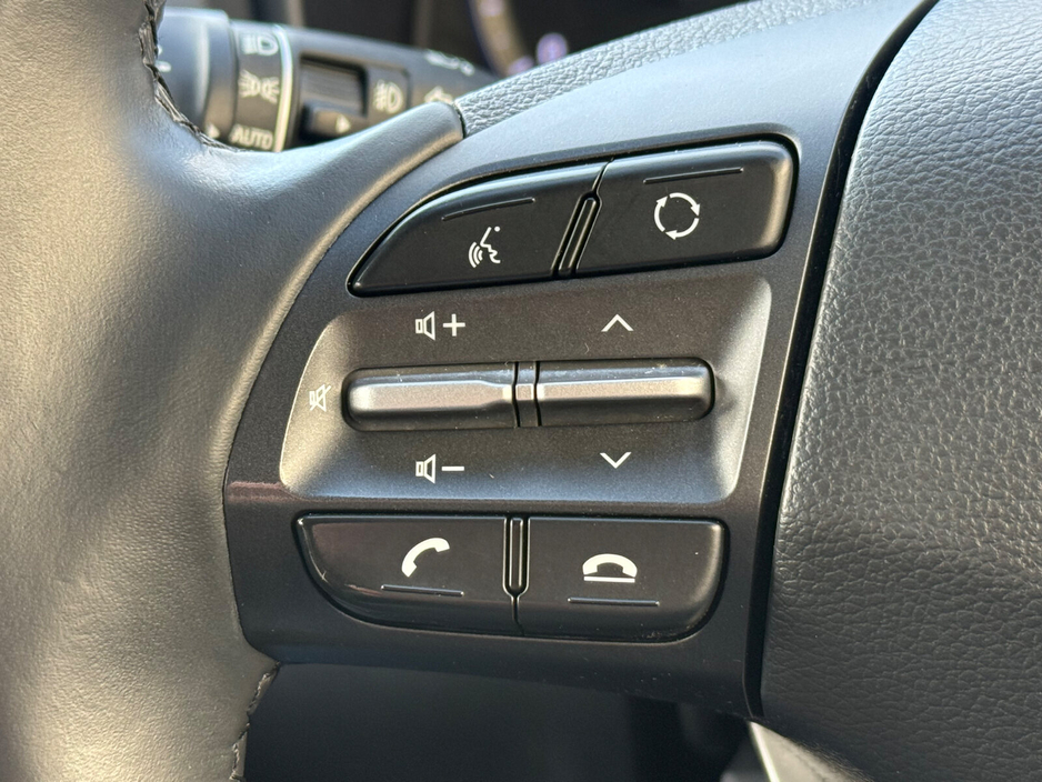 2020 Hyundai Kona - image 18