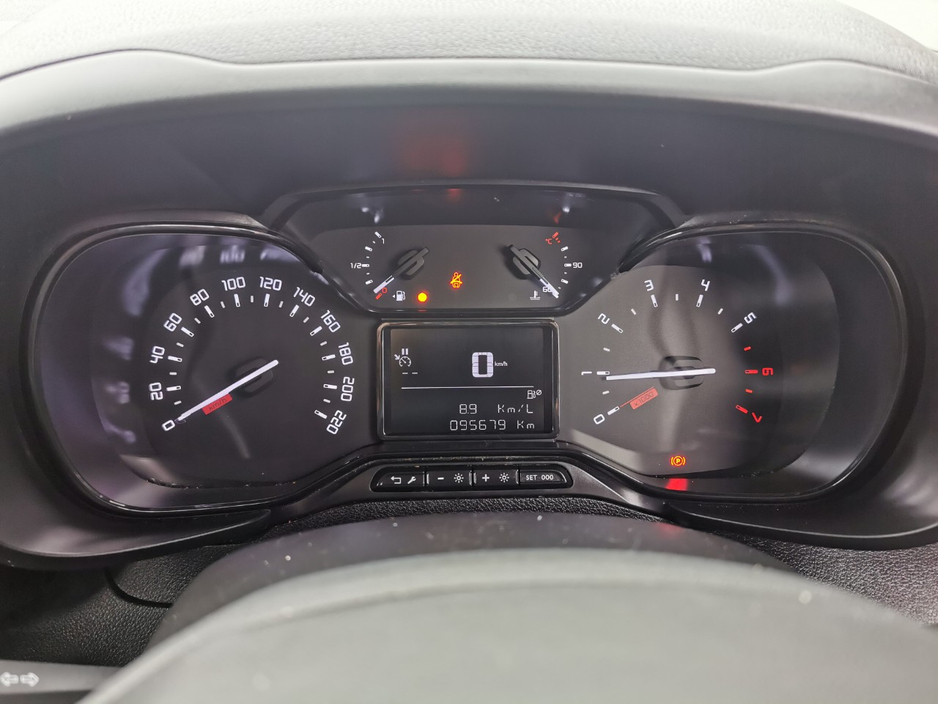 2022 Citroen Berlingo - image 8