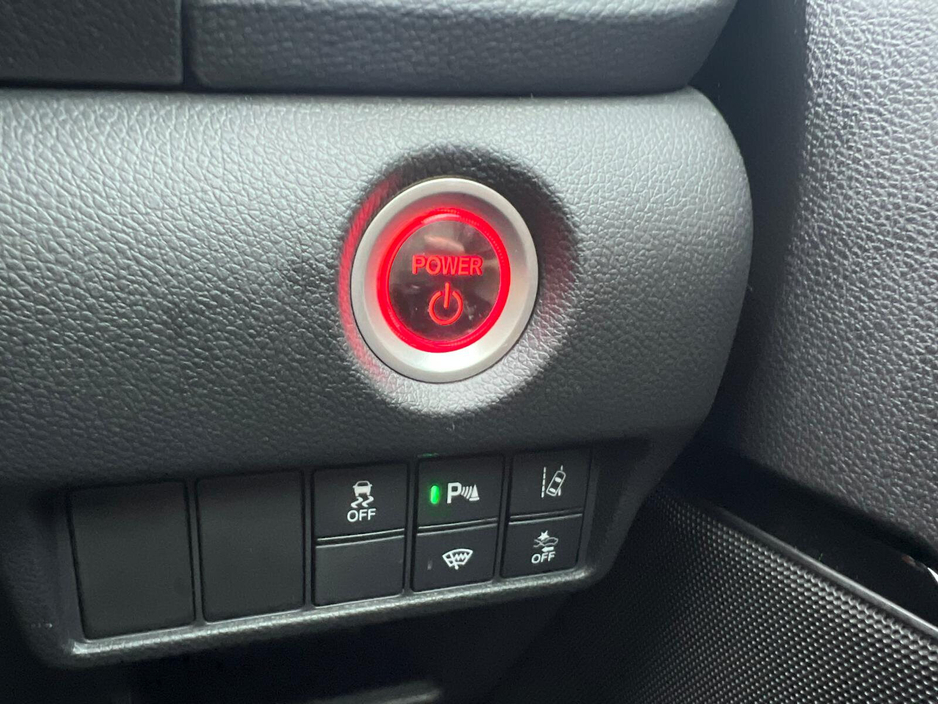 2023 Honda CR-V - image 12