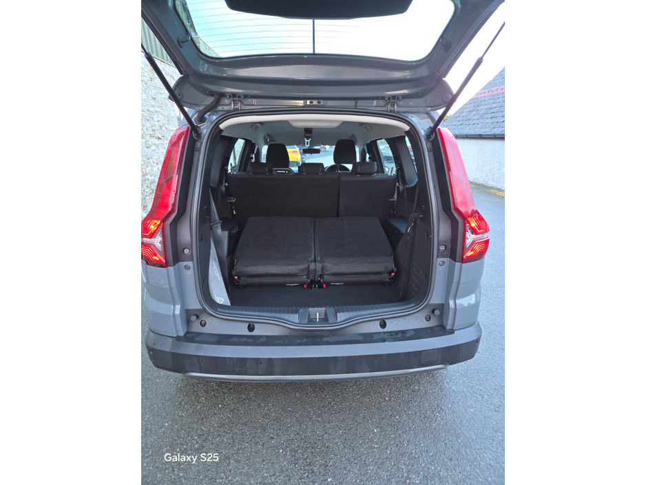 2023 Dacia Jogger TCe 110 Expression €16,950