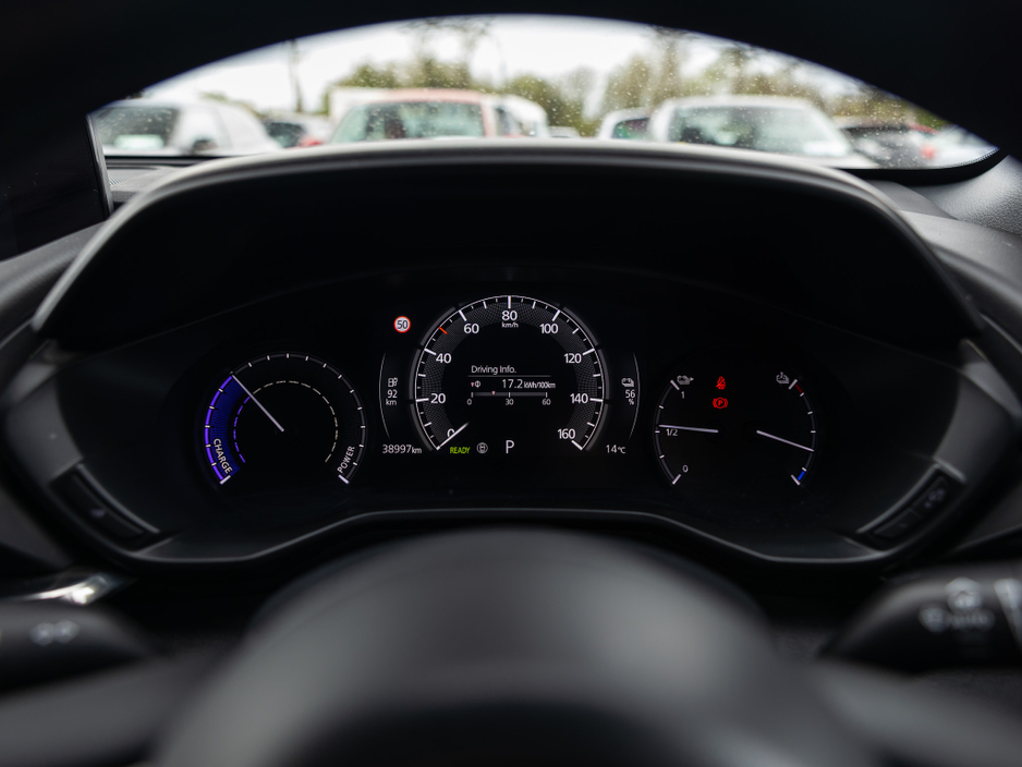 2021 Mazda MX-30 - image 12