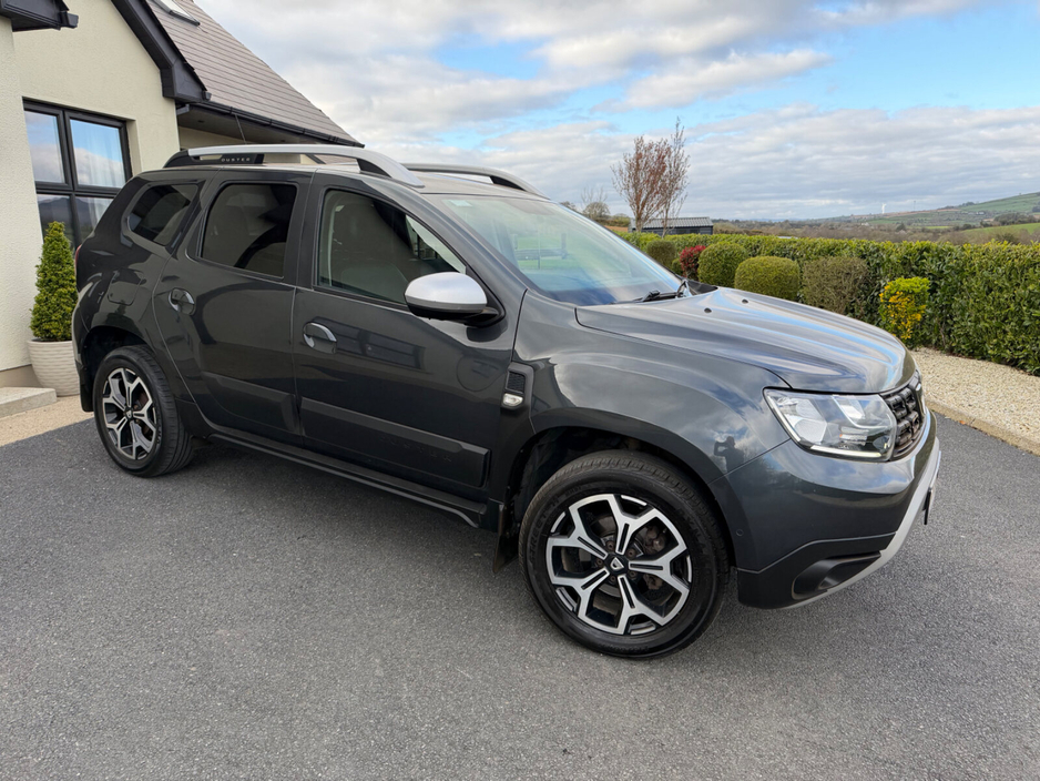2019 Dacia Duster - image 6