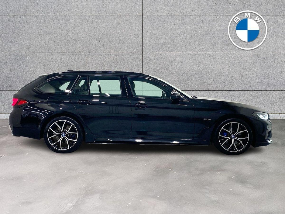 2024 BMW 5 Series 530e M Sport Touring €50,950