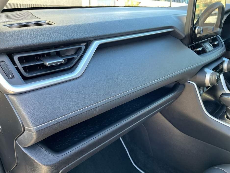 2023 Toyota Rav4 2.5 Hybrid AWD-i Platinum €44,950